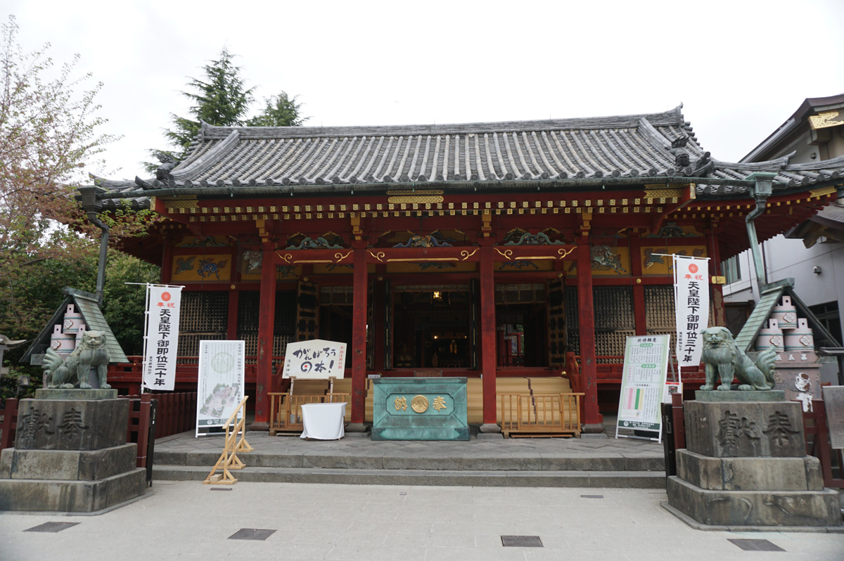 Tokyo: Senso-ji Shrine, Aakusa Shrine