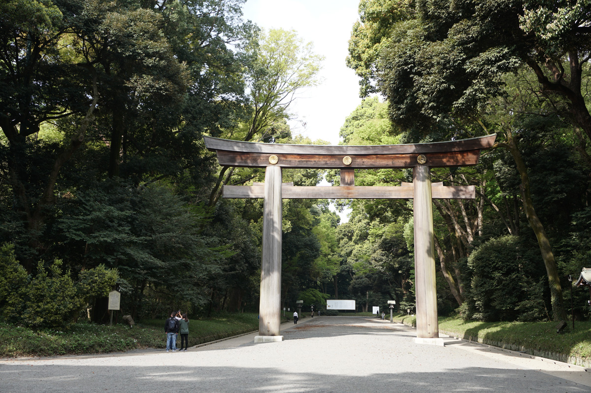 Tokyo: Meiji-jingu shrine, set in parkland