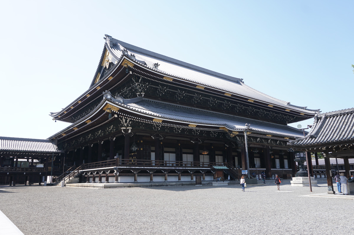 Around Kyoto, Higashi Honganji