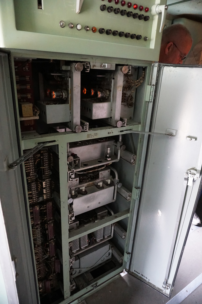 Radar, Radar electronics
