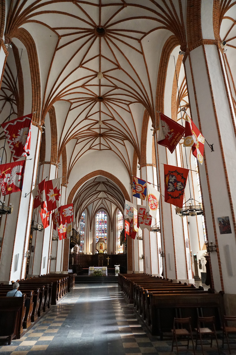 Warsaw: Palace and Old Town, St. John the Baptist Cathedral