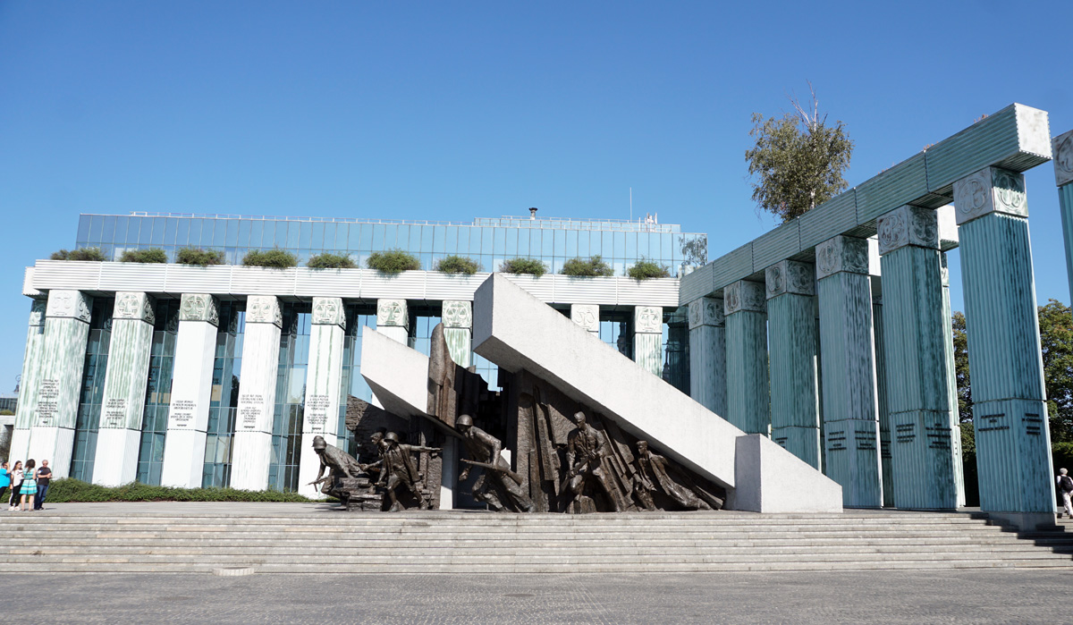 Warsaw, Warsaw Uprising Monument
