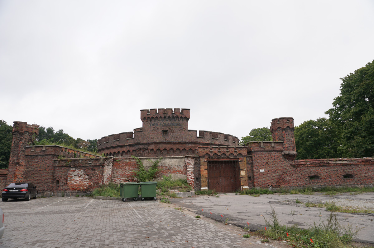 Kaliningrad Fortifications and Gates, Der Wrangel