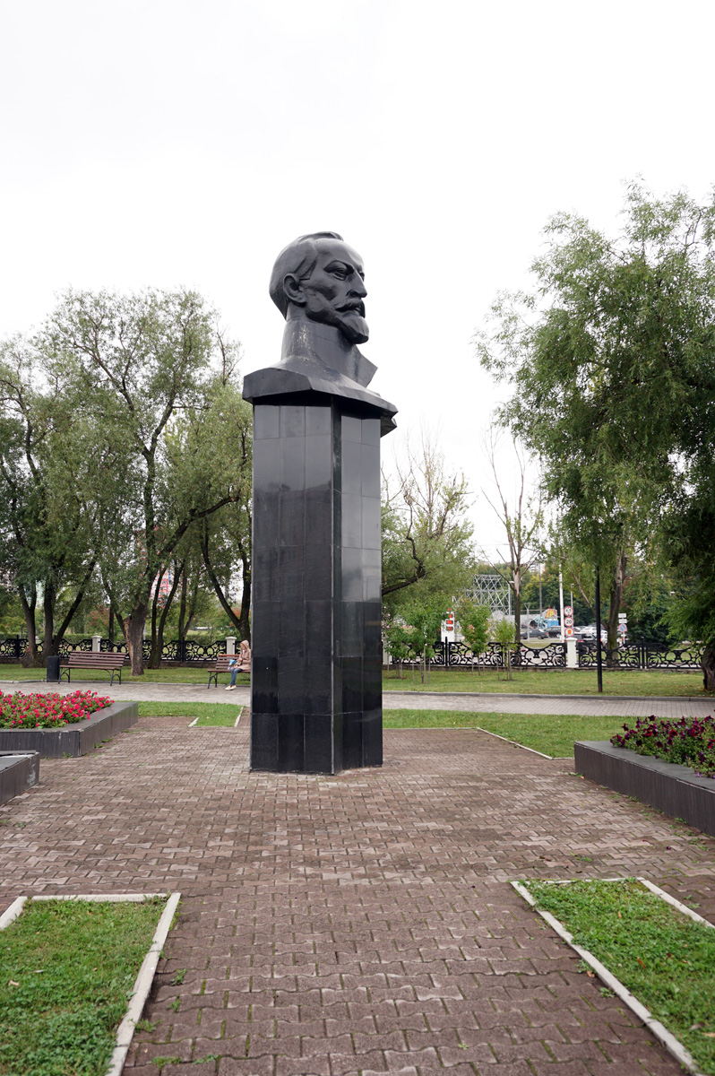 Perm, Giant Felix Dzerzhinsky bust