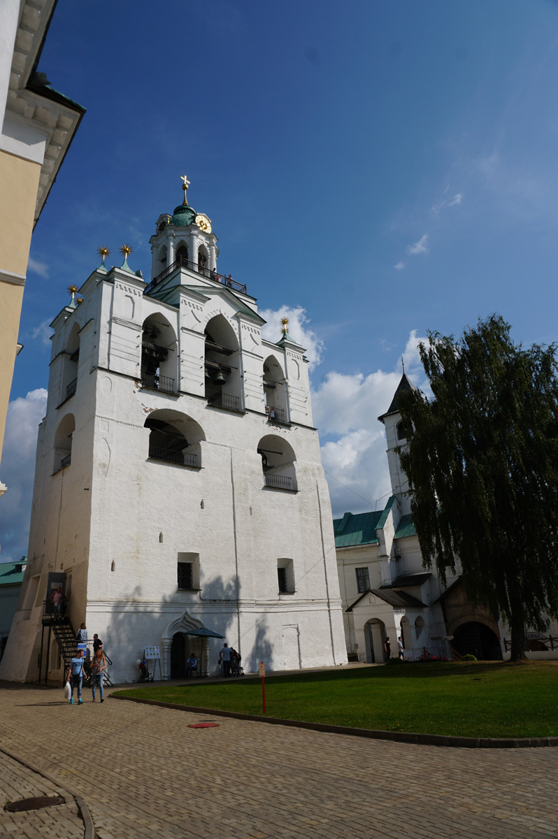 Spaso-Preobrazhensky Monastery, Belltower