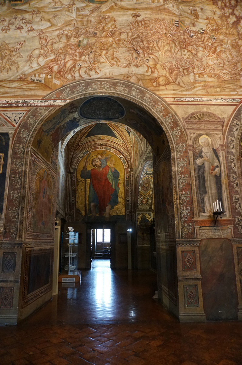 Around Siena, Palazzo Publico