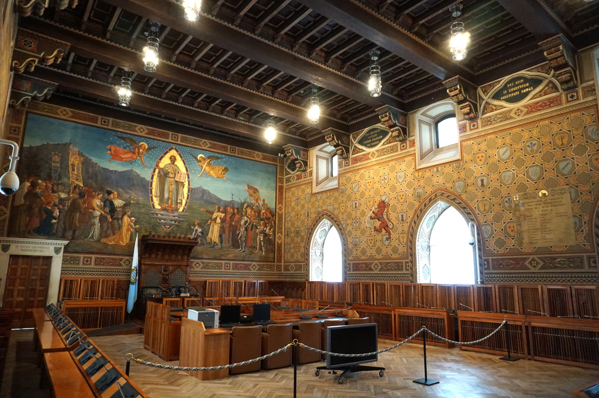 San Marino: Public Palace, Public Palace: Parliament Chamber