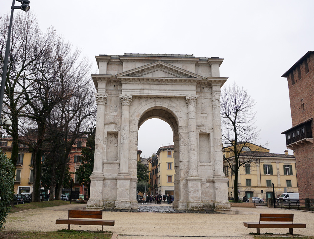 Verona, Arco dei Gavi (1st c AD, rebuilt)