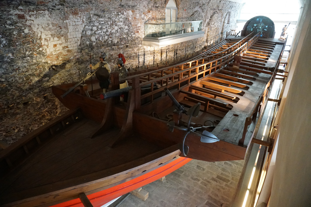 Around Genoa, Maritime Museum: Replica galley