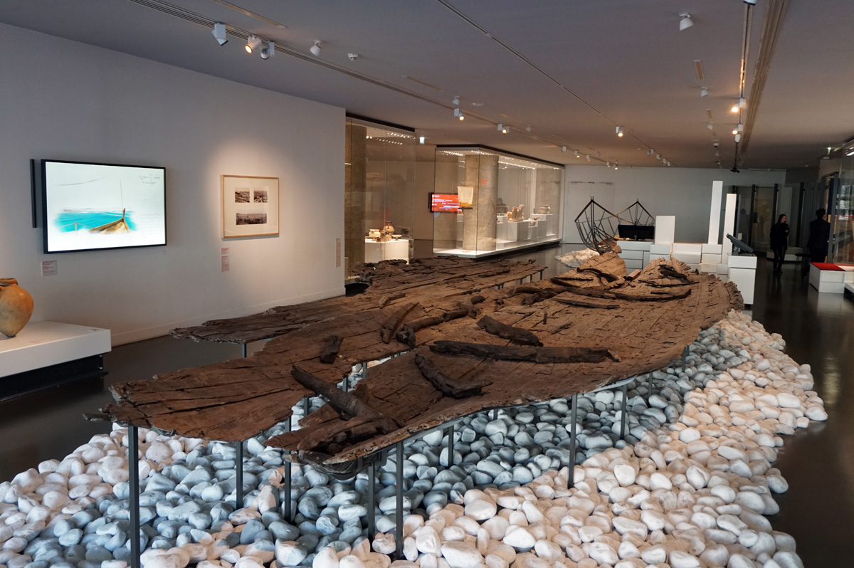 Around Marseilles, 6th c BC Greek ship hull Museum of the City of Marseilles