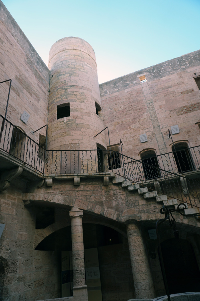 The Ch&acirc;teau d