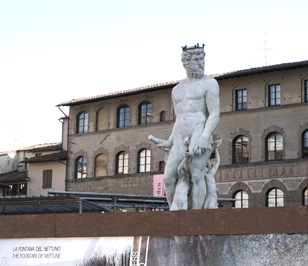 Foutain of Neptune, Piazza della Signoria, Italy++ January 2019