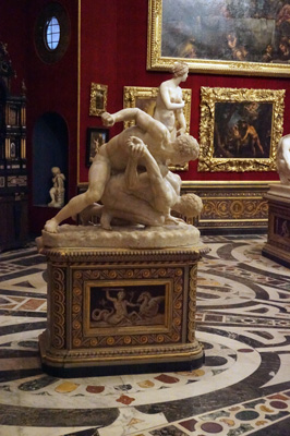 Classical wrestlers, Uffizi Gallery, Italy++ January 2019