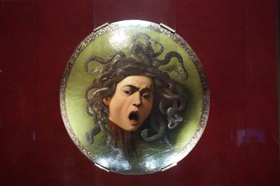 Carvaggio, Medusa on Shield (~1598), Uffizi Gallery, Italy++ January 2019