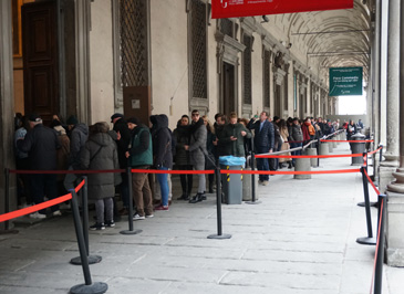 Uffizi queue at 11am (not bad at all), Uffizi Gallery, Italy++ January 2019