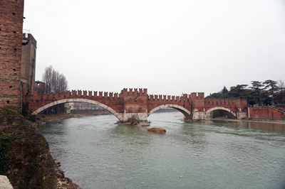 Castelvecchio Bridge, Verona, Italy++ January 2019