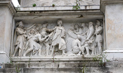 Columbus Statue detail, Around Genoa, Italy++ January 2019