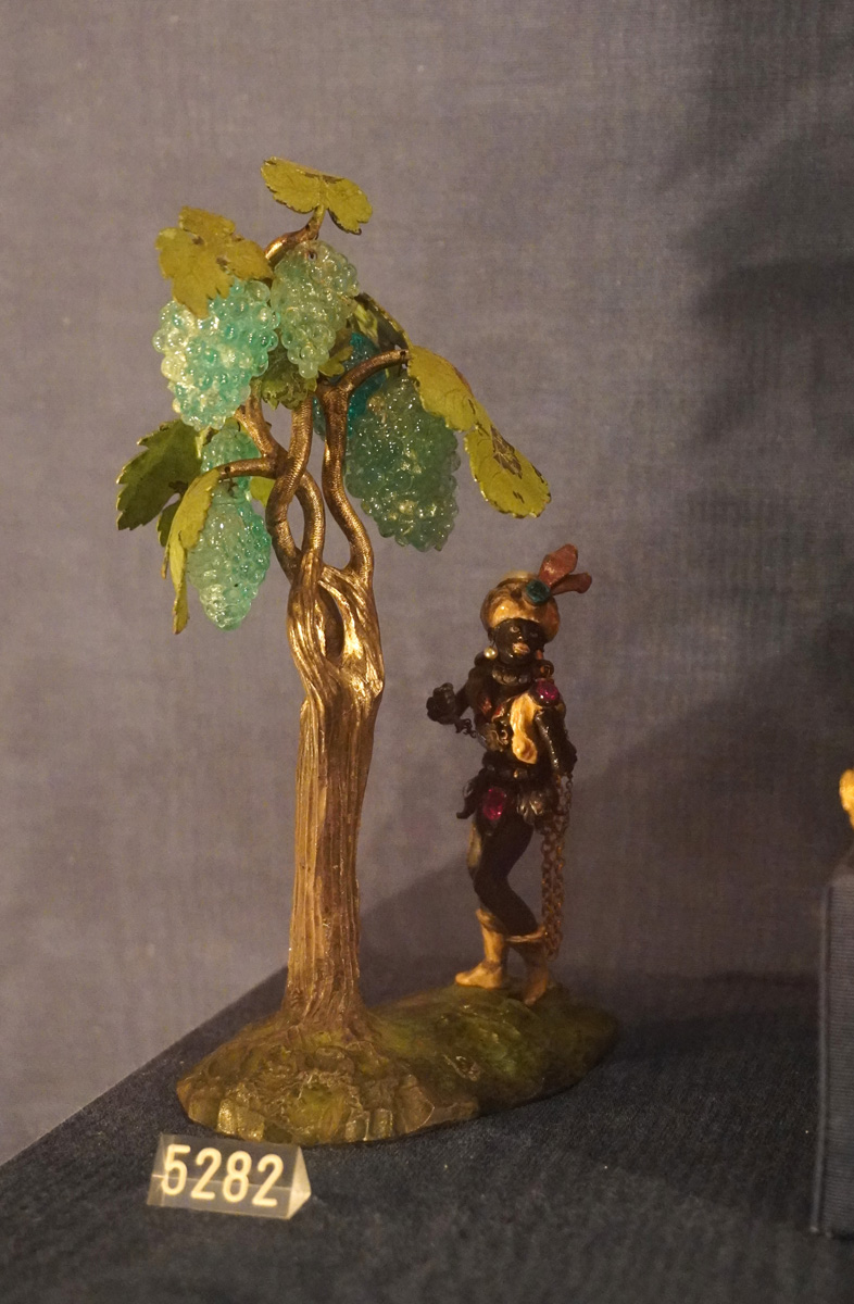 Rosenborg Slot, Jeweled Tree + Moor (1700?) The Moor has both a sword and a chain behind his back