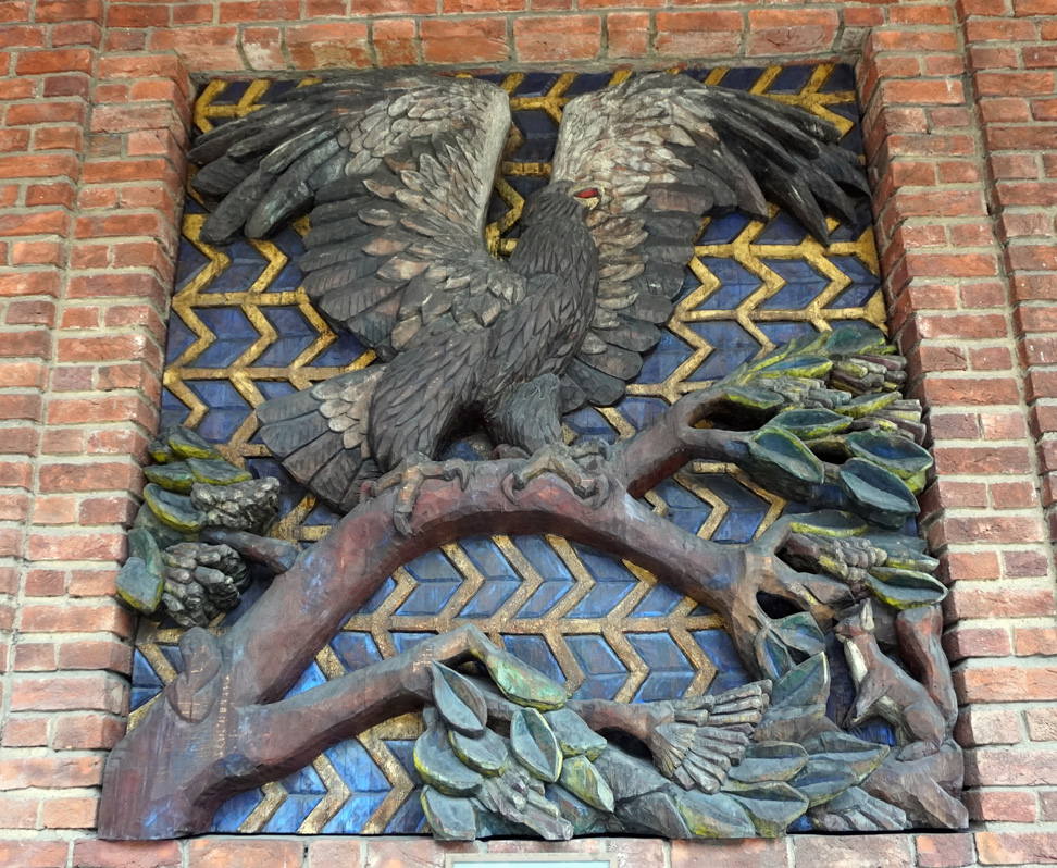 Oslo City Hall: Norse Mythology, Eagle atop Yggdrasil