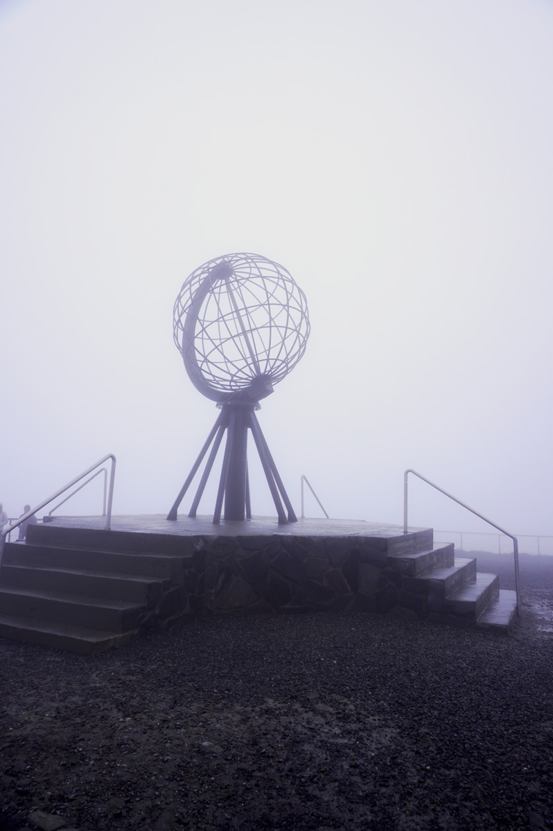 Kirkenes to Nordkapp, Nordkapp marker, on a sadly foggy day.