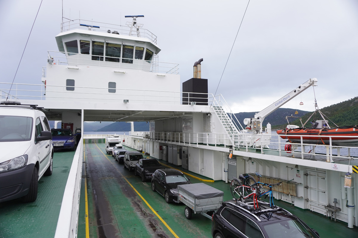 Narvik-Bodo, Skarbegret-Bognes ferry