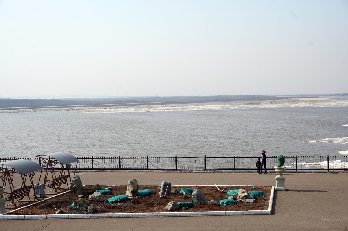 Komsomolsk na Amur, The Mighty Amur
