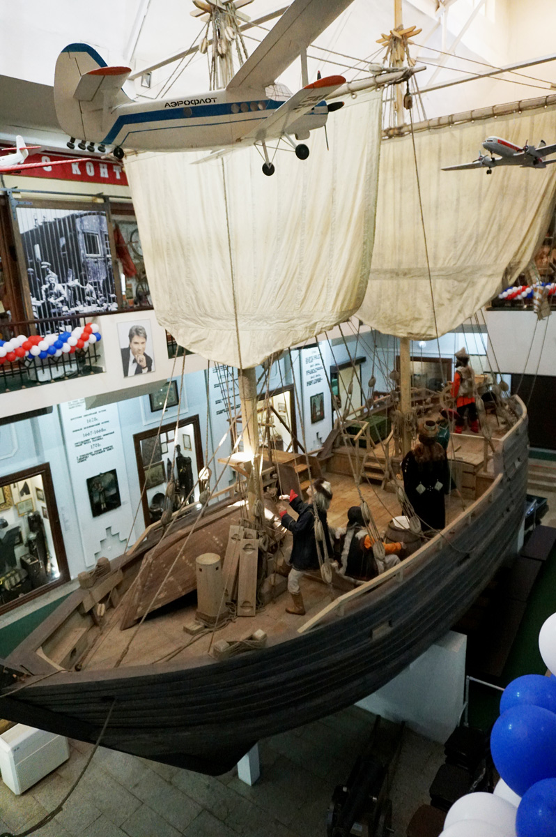 Krasnoyarsk, Replica of a 16th-17th c river exploration ship