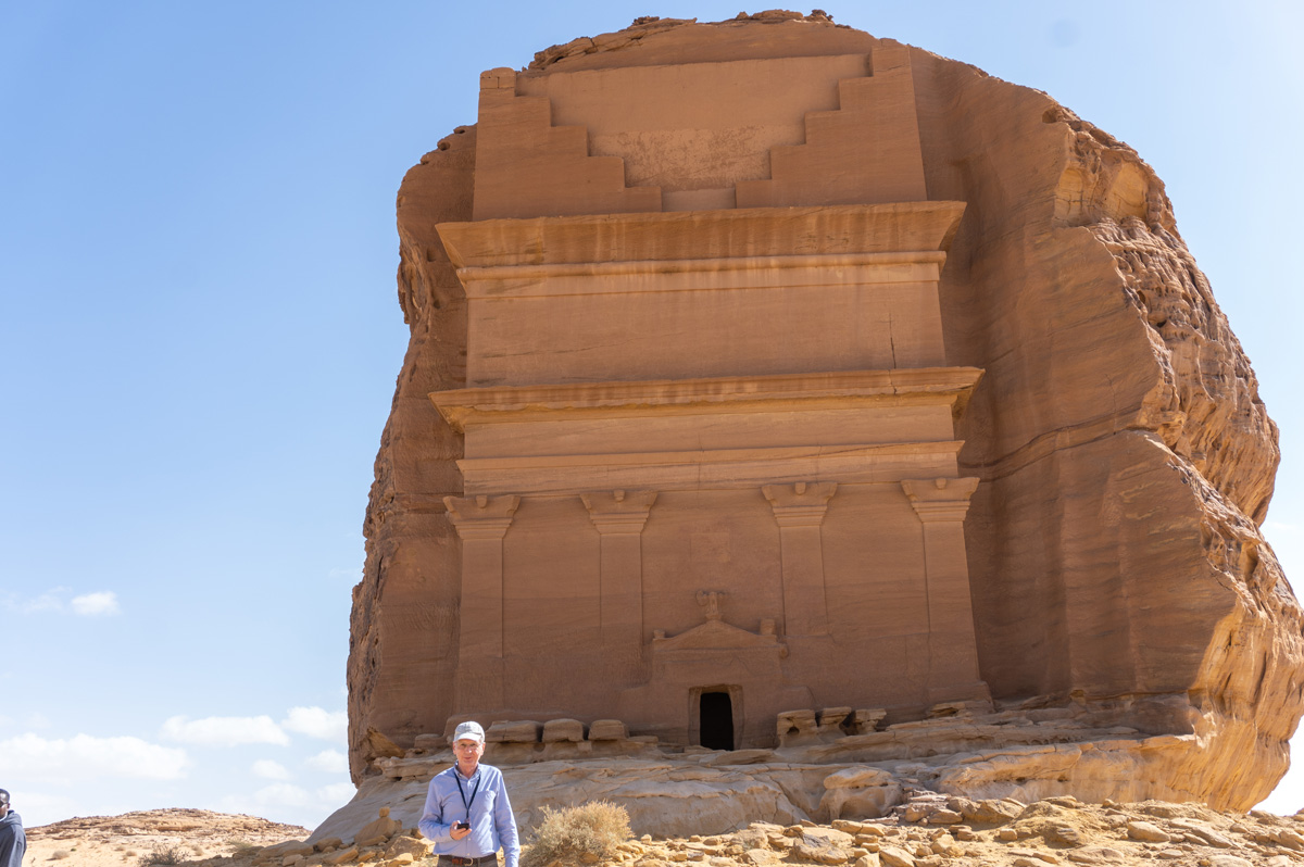 Madain Saleh: Qasr Al Farid, Scotsman at Qasr Al Farid