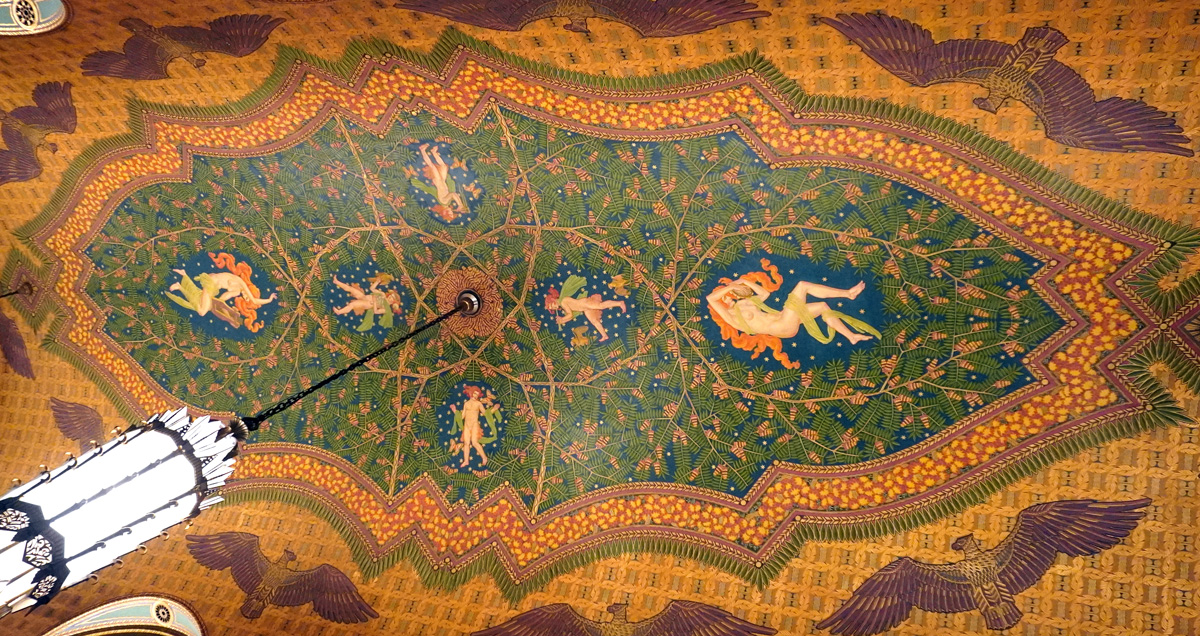 Detroit: The Fisher Building, Fisher ceiling