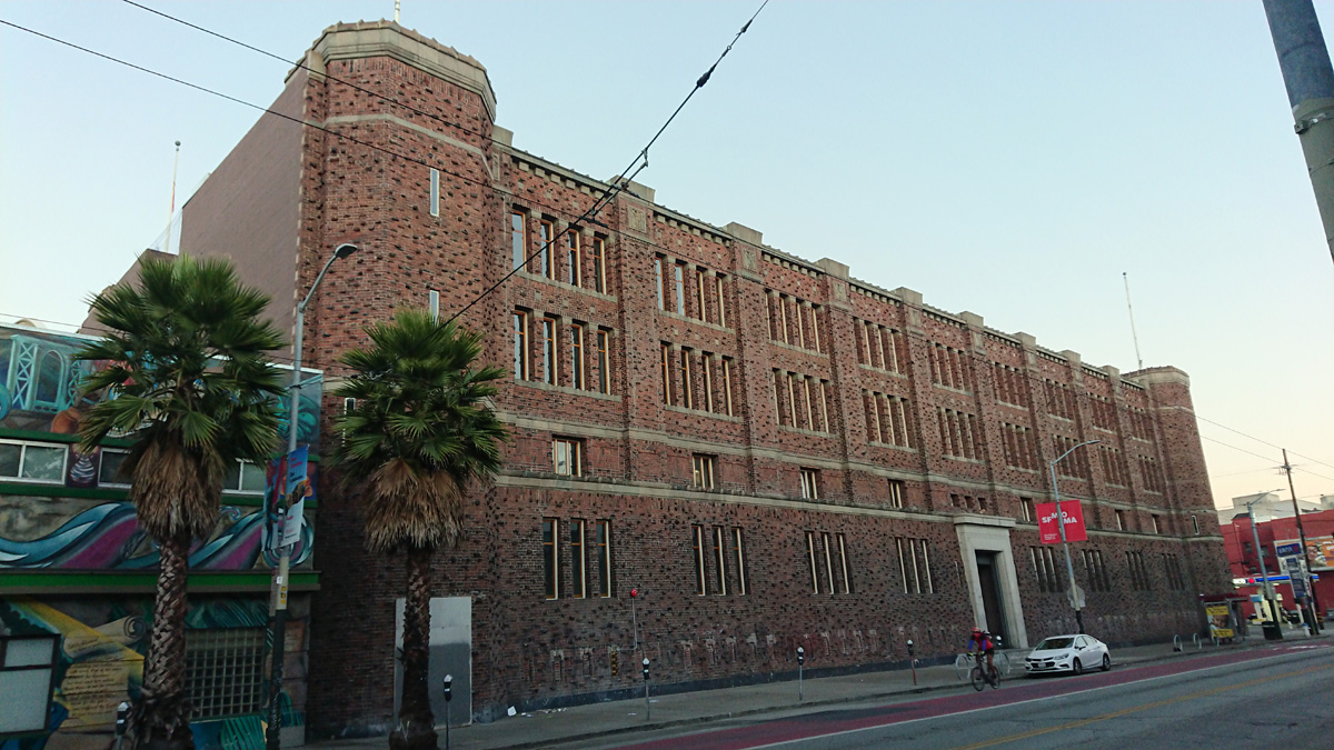 San Francisco, San Francisco Armory (1914)