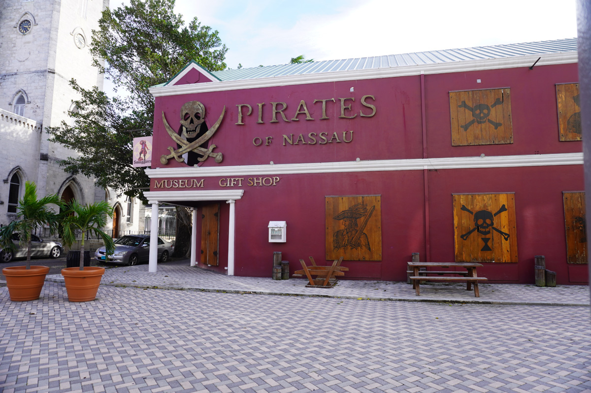 Nassau (Bahamas), Deserted "Pirates of Nassau"