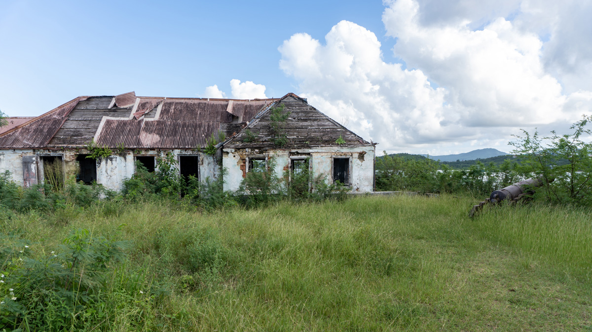 Antigua: Fort James