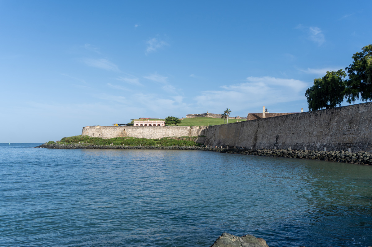 San Juan: Old Walls