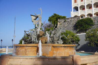 Heavily Symbolic fountain, San Juan (Puerto Rico), 2020 Caribbean (Winter)