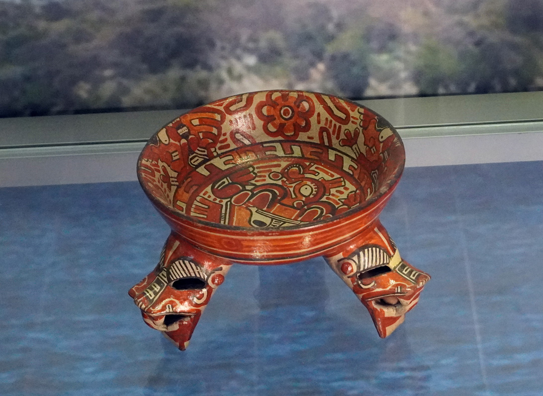 Managua: National Museum, National Museum: Precolumbian pottery