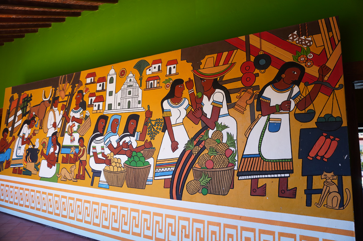 Nicaragua: Granada, San Francisco Convent Museum