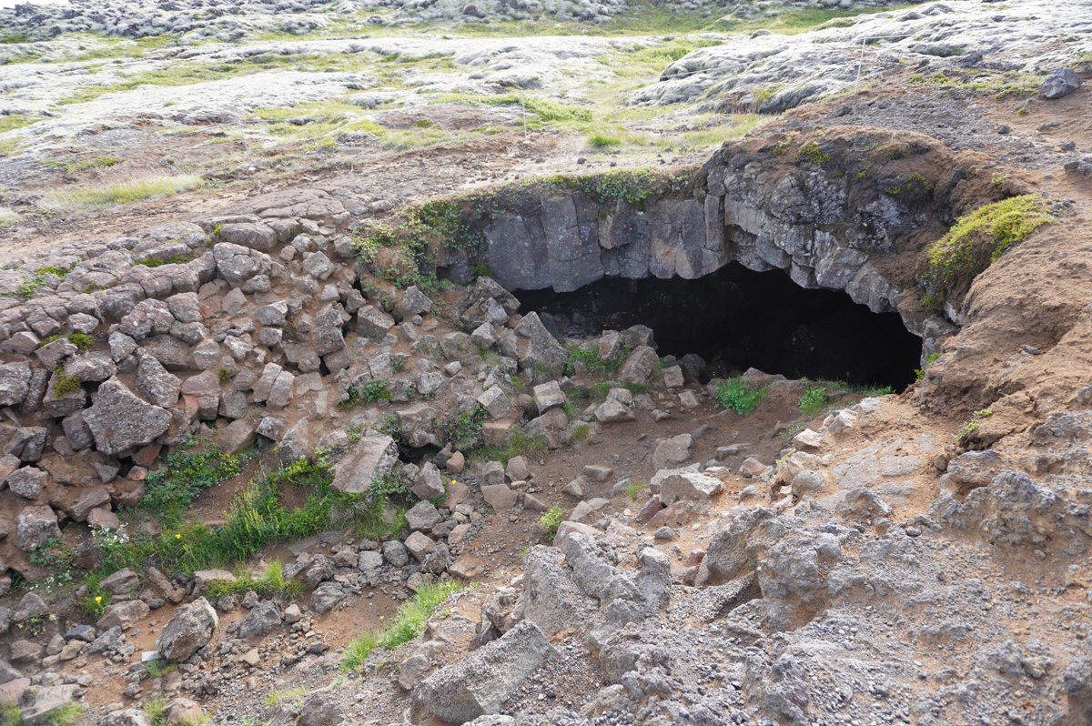 Leiðarendi Lava Tubes, Leiðarendi entrance