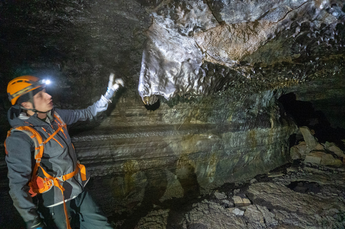 Leiðarendi Lava Tubes, Guide Premmi