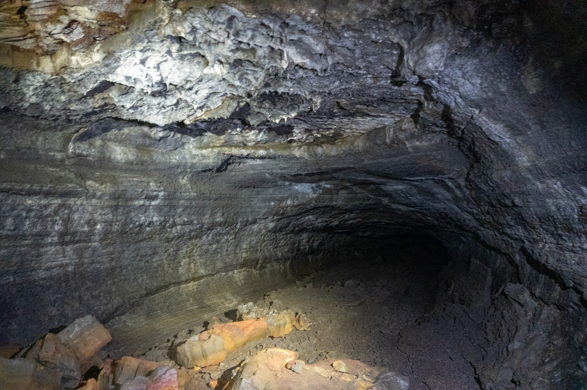 Leiðarendi Lava Tubes