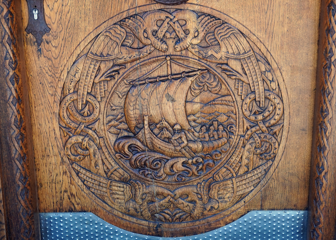 Reykjavik, Ingólfr Arnarson throws his High Seat Pillars overboard