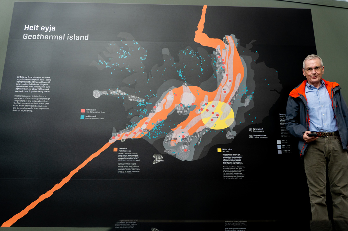 Hellisheiði Geothermal Power Station, Photo-bombing Scotsman