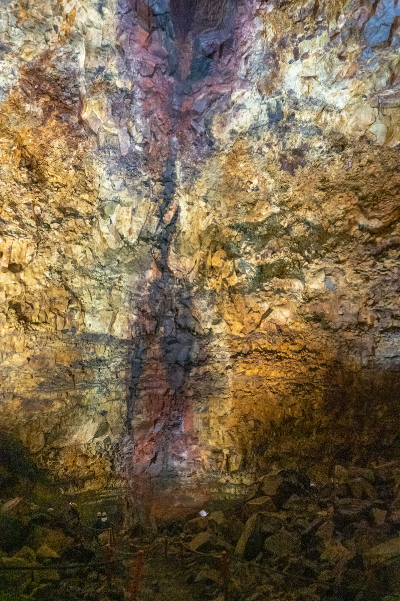 Þríhnúkagígur - Inside the Volcano