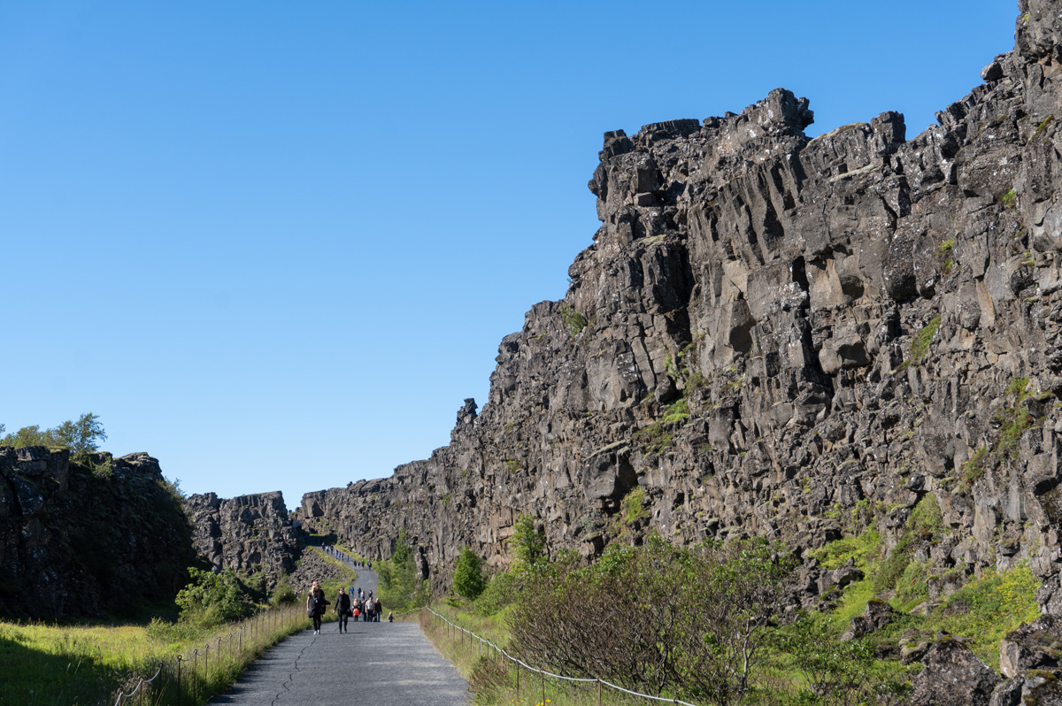 Þingvellir National Park, Returning up the Continental Split
