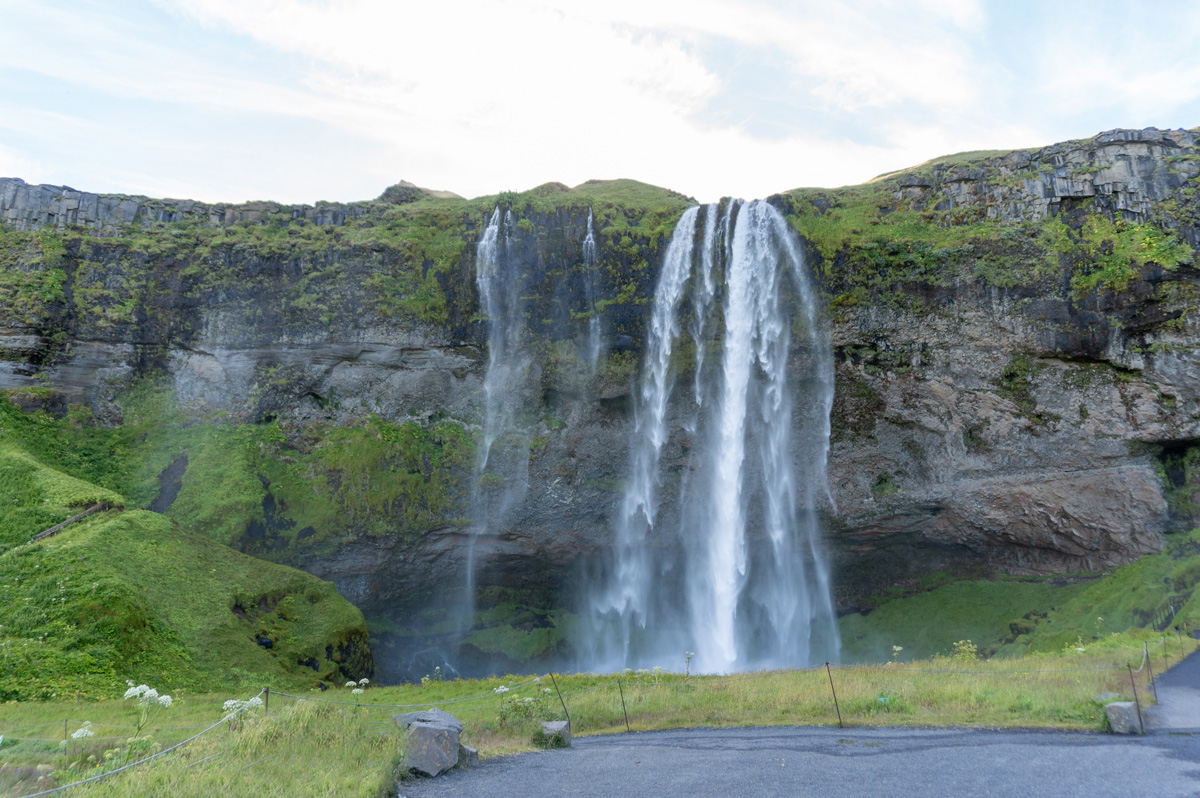 Seljalandsfoss, Seljalandsfoss