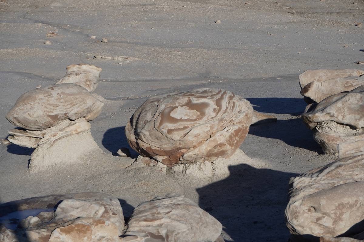 Bisti/De-Na-Zin: The Alien Egg Hatchery
