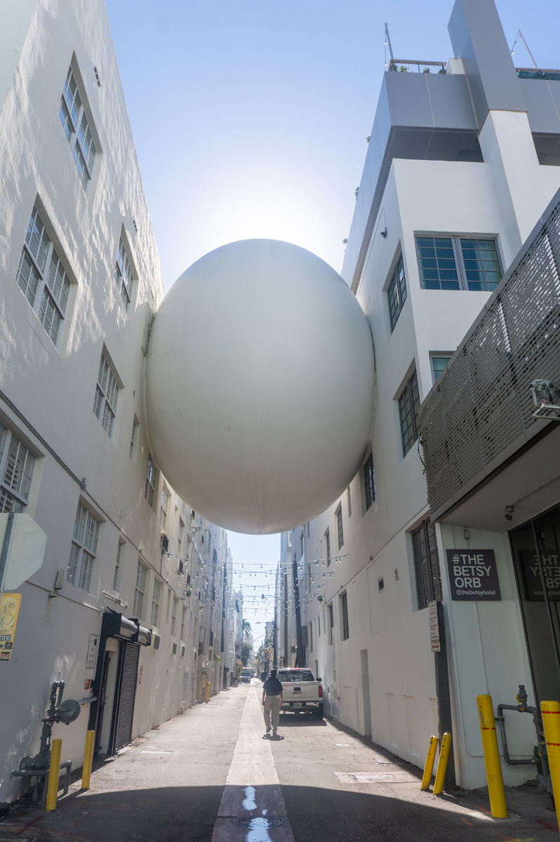 Miami South Beach: Art Deco, The "Betsy Orb" (2016) A connector between two buildings.