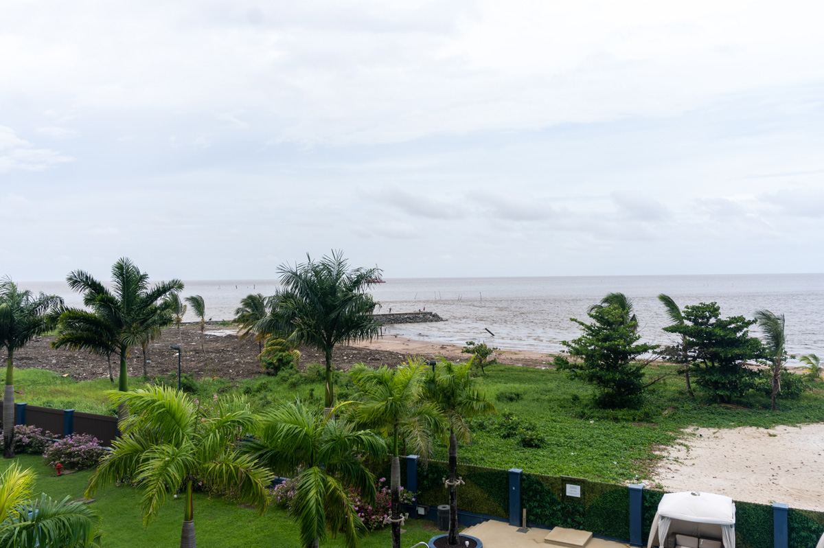 Guyana: Georgetown, Georgetown Waterfront (at Sea Wall)