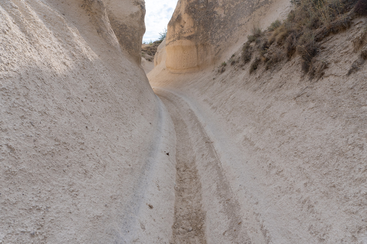 Hike around Rose Valley