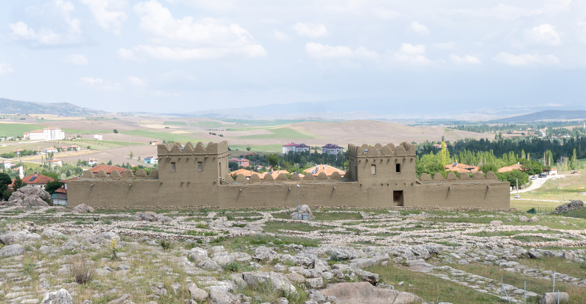 Hattuşa, Reconstructed/Reimagined Hittite city walls