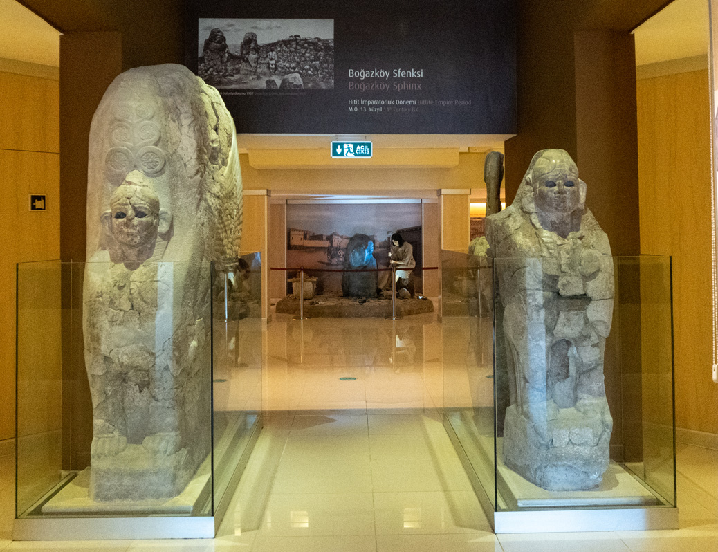 Boğazkale Museum, Original statues from Sphinx Gate